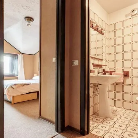 Vista Alpi Nel Centro Storico Oulx